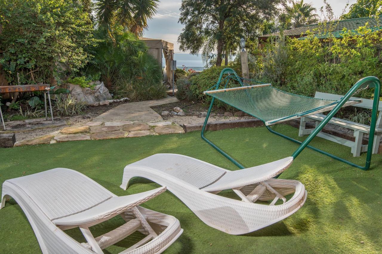 Nof Kinneret Cabins 哈德内斯 外观 照片