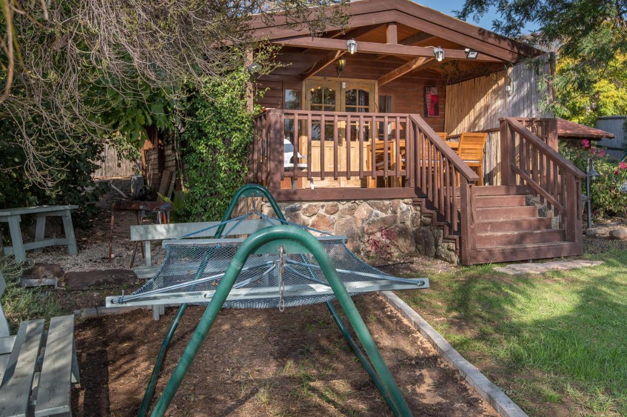 Nof Kinneret Cabins 哈德内斯 外观 照片