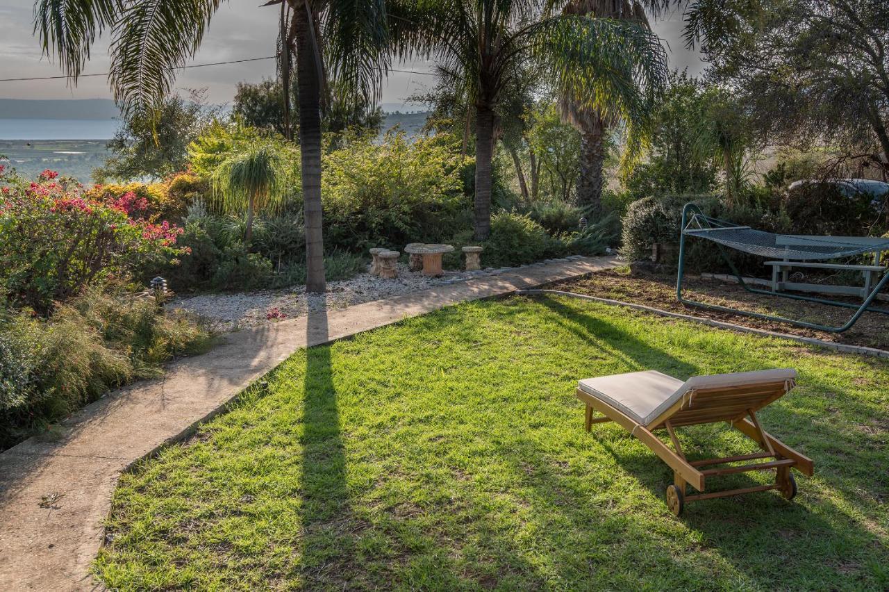 Nof Kinneret Cabins 哈德内斯 外观 照片